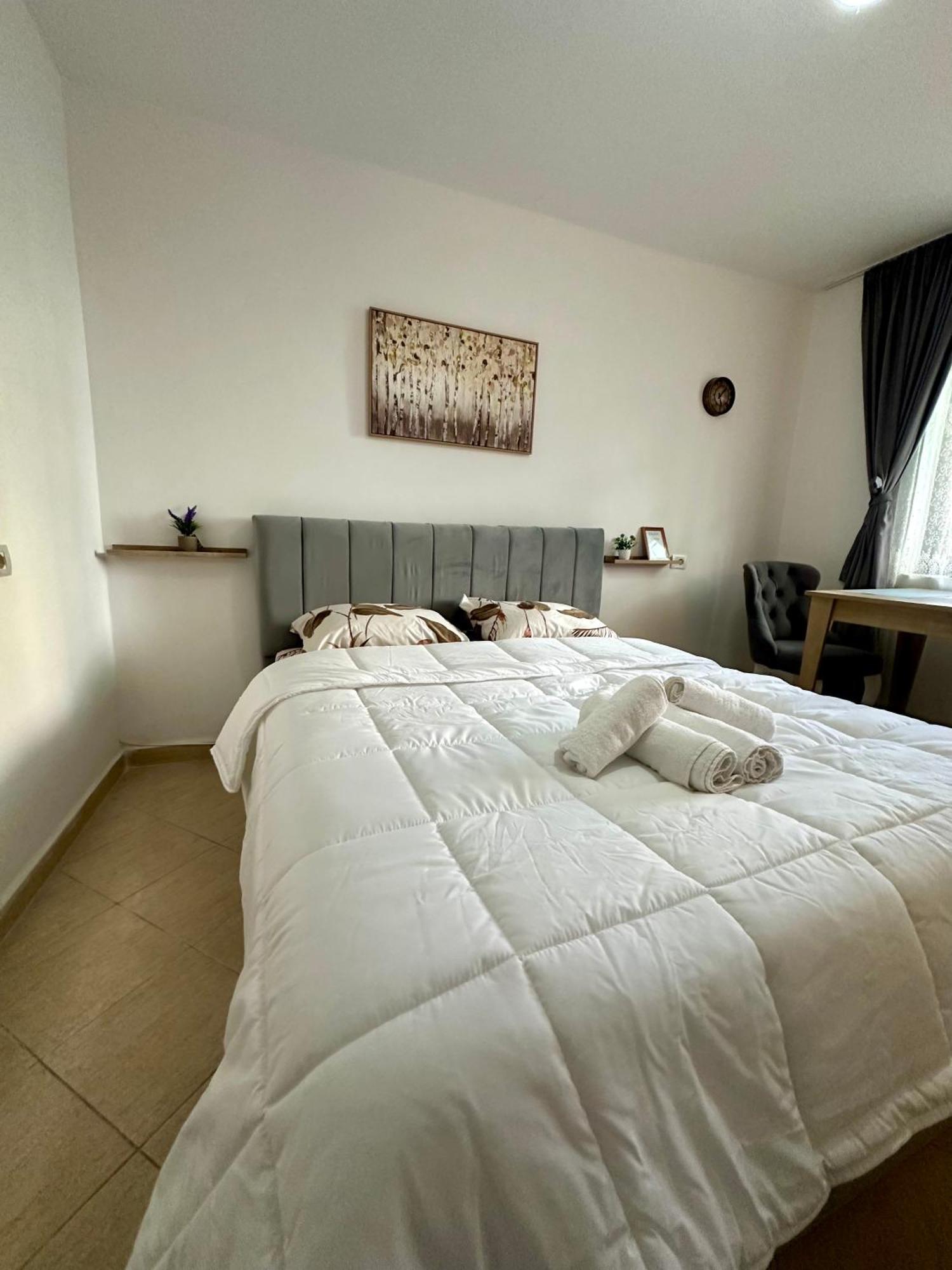 Krid Tirana Studio Flat Exterior foto