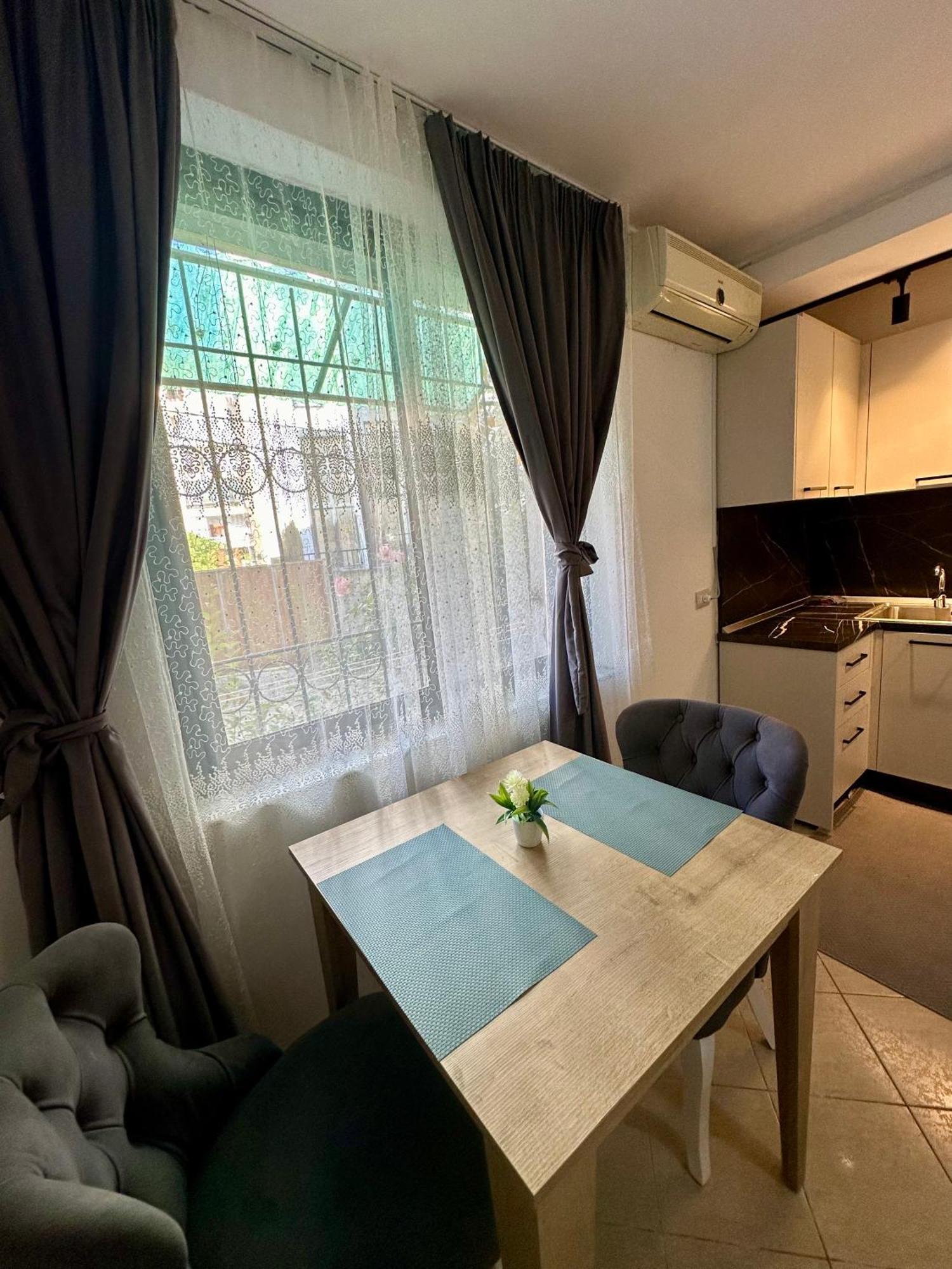 Krid Tirana Studio Flat Exterior foto